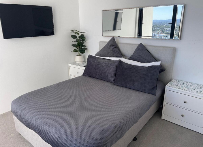 Bedroom 3, Mantra Circle on Cavill Surfers Paradise, Gold Coast