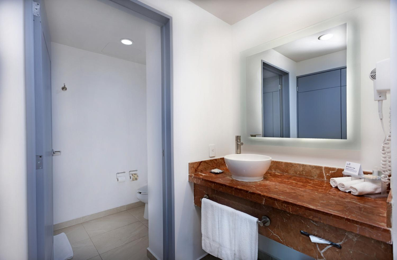 Bathroom 3, Holiday Inn Express Villahermosa By IHG, Jalpa de Méndez