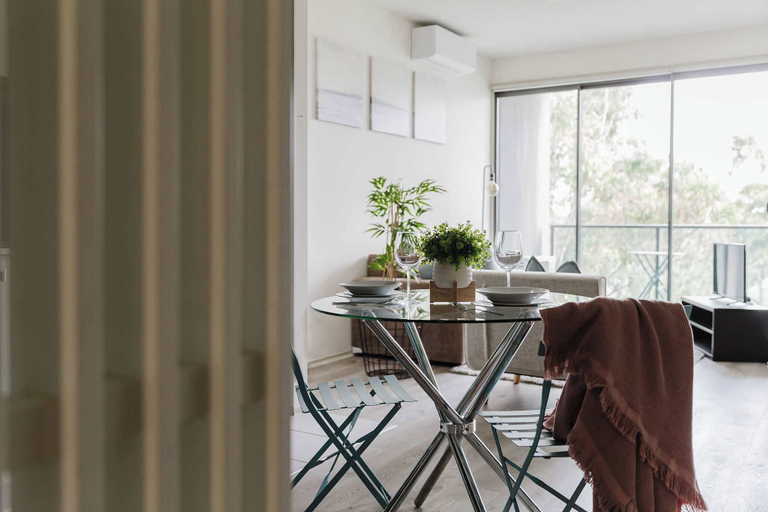 Interior 5, A Cozy Apt Near to Flemington Races, Free Parking, Melbourne