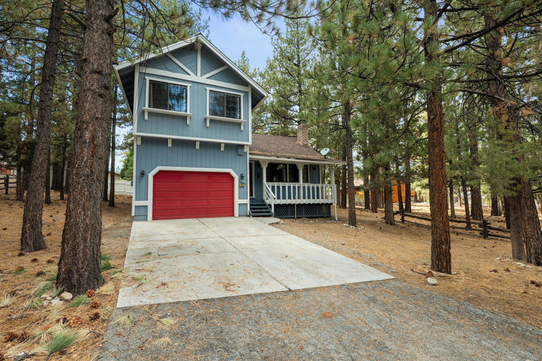 Primary image, Bear Woods 3BR Retreat, San Bernardino