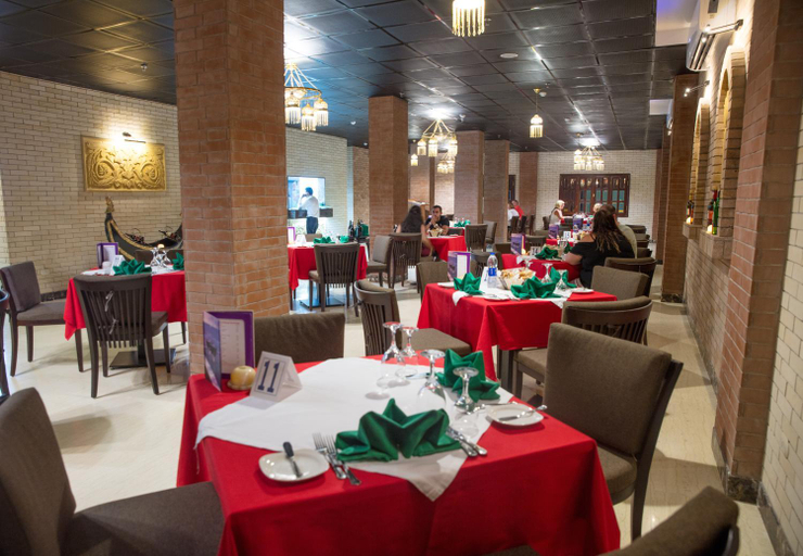 Food & Drinks 5, Casa Mare Resort , Al-Qusayr