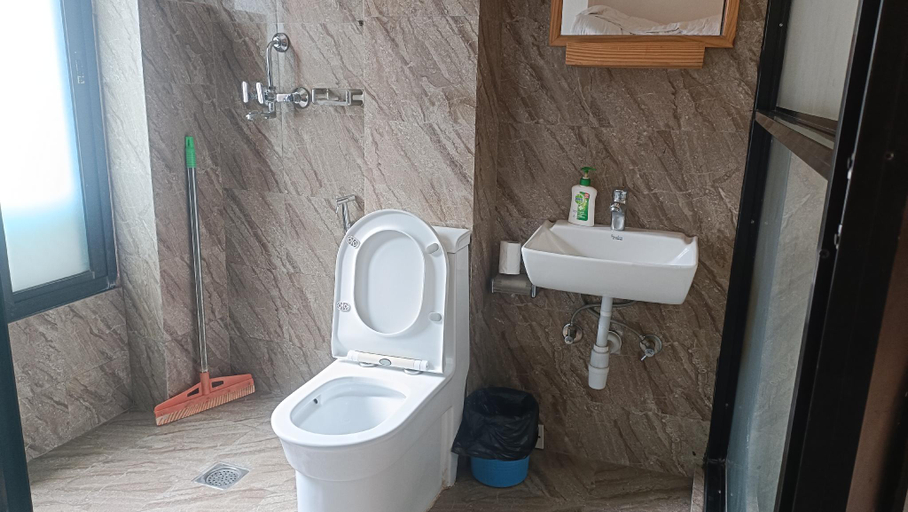 Bathroom 4, Easy Homes Ashok stupa , Bagmati