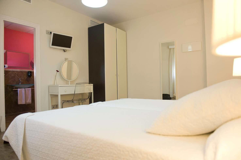 Bedroom 2, Hospederia Almundo, Cádiz