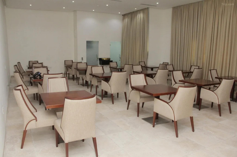 Food & Drinks, MEGA HILTON, Calabar