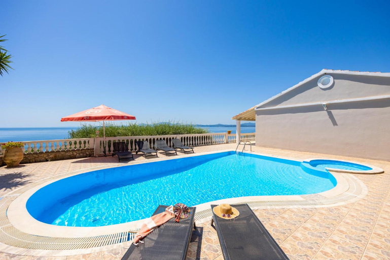 Others 3, Villa Theodora in Nisaki, Ionian Islands