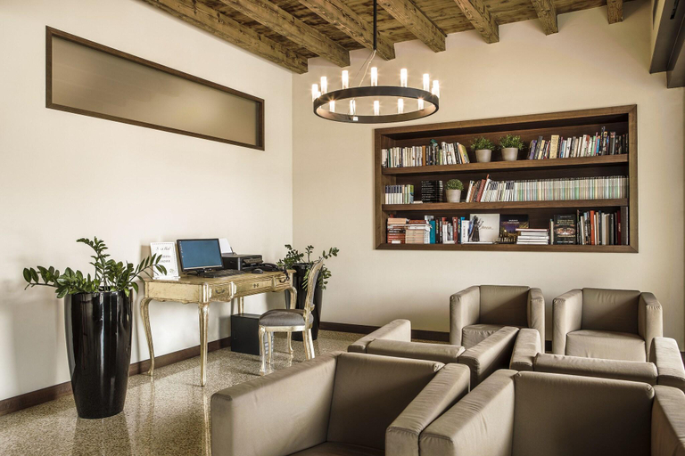 Public Area 4, Sweet Hotel, Vicenza