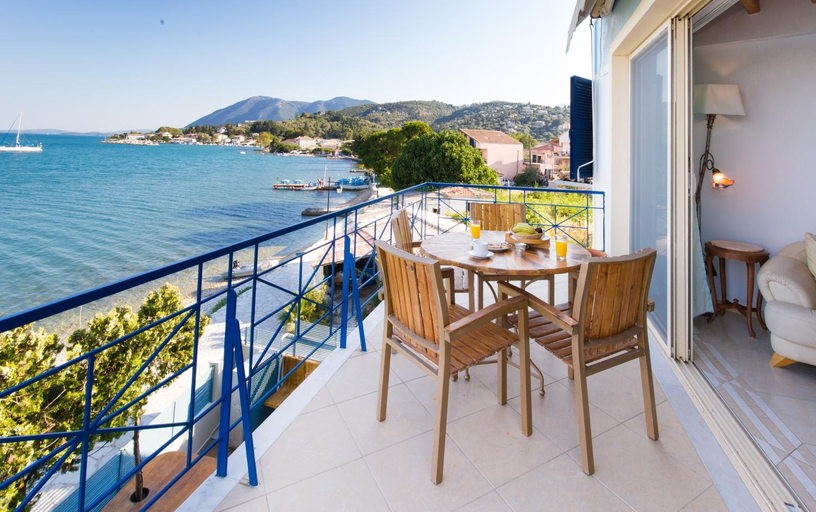 Facilities 4, SALTY BREEZE Beachfront Apartment, Ionian Islands