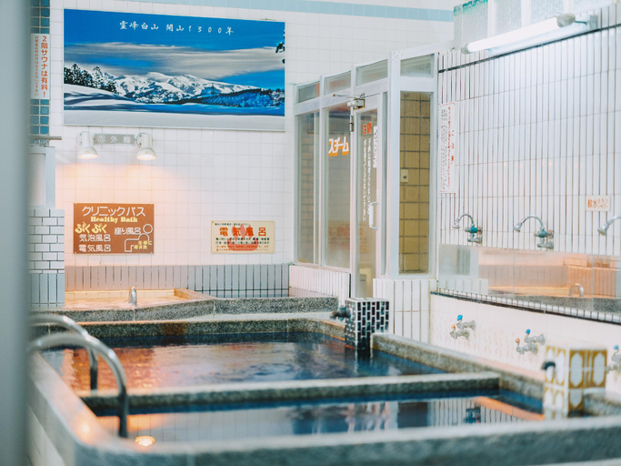 Sport & Beauty 2, SEKAI HOTEL Deep Osaka Experience, Osaka