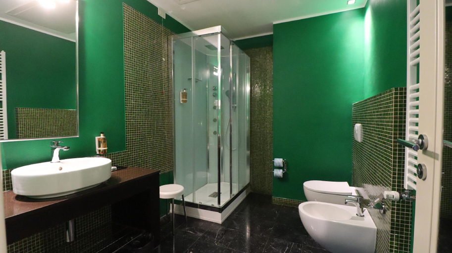 Bathroom 3, Terranova49, Novara