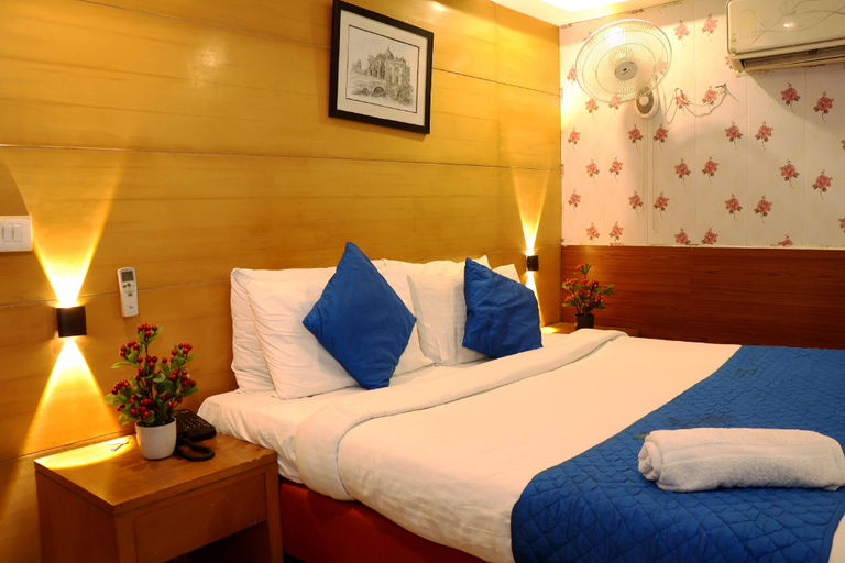 Bedroom 3, HOTELS DAFFODILS, Delhi