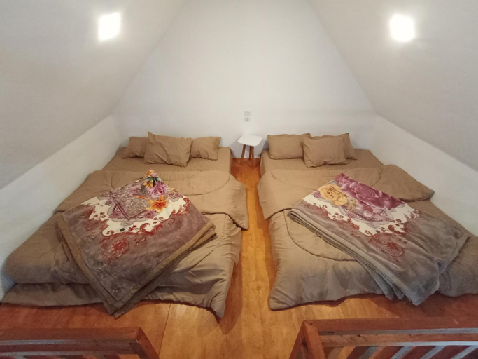 Bedroom, Teratai homestay, Wonosobo