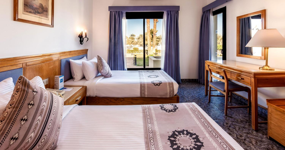 Bedroom 3, Pharaoh Azur Resort, Safaja