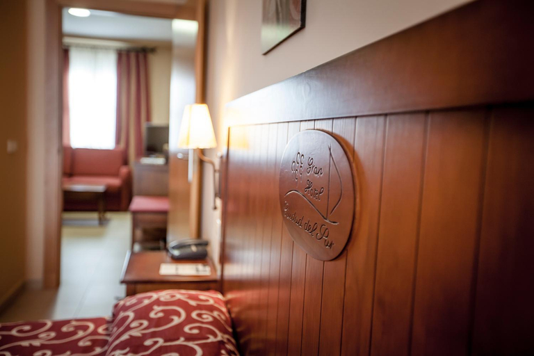 Bedroom 2, Gran Hotel Ciudad del Sur, Cádiz