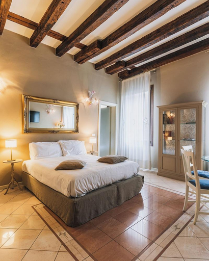 Bedroom 2, Ca' Amadi, Venezia