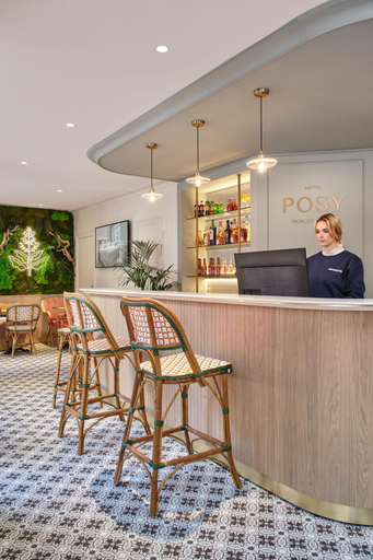 Public Area 2, Hotel Moulin Plaza, Paris