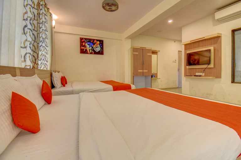 Bedroom 3, Jk, Satara