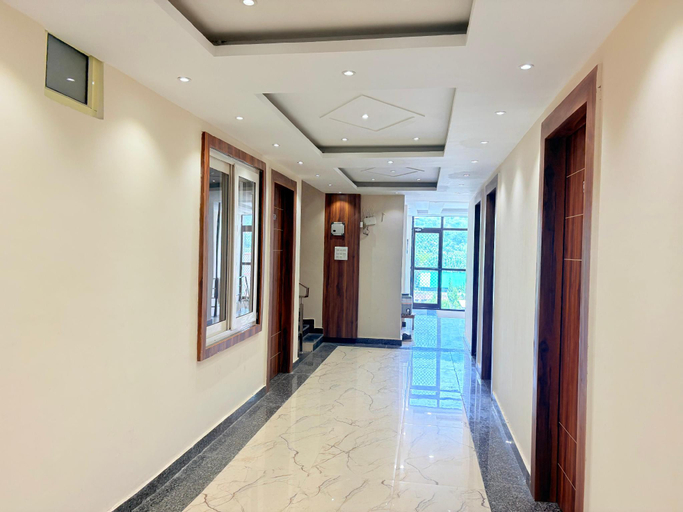 Food and beverages, Hotel Hitam Rishikesh 2Min Walk to Parmarth Niketan Aashram ,Vanprastha Aashram, Garhwal