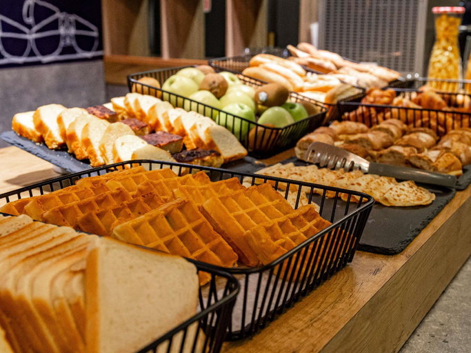 Food & Drinks 4, ibis budget Marne-la-Vallée Pontault-Combault, Seine-et-Marne