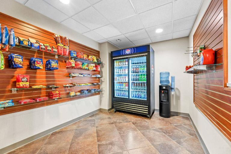 Food & Drinks 5, Comfort Suites Gothenburg South, Dawson