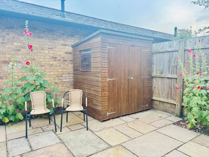 Exterior & Views, Peridot House in Cambridge, Cambridgeshire