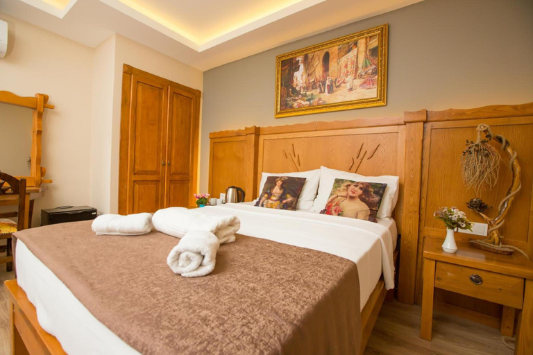 Bedroom 2, the pera port Hotel, Beyoğlu