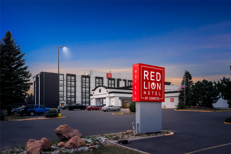 Exterior & Views 1, Red Lion Hotel & Conference Center Cheyenne, Laramie
