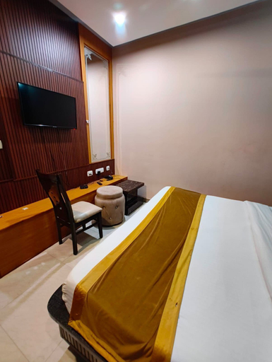 Room 4, The Royal Hotel, Bareilly