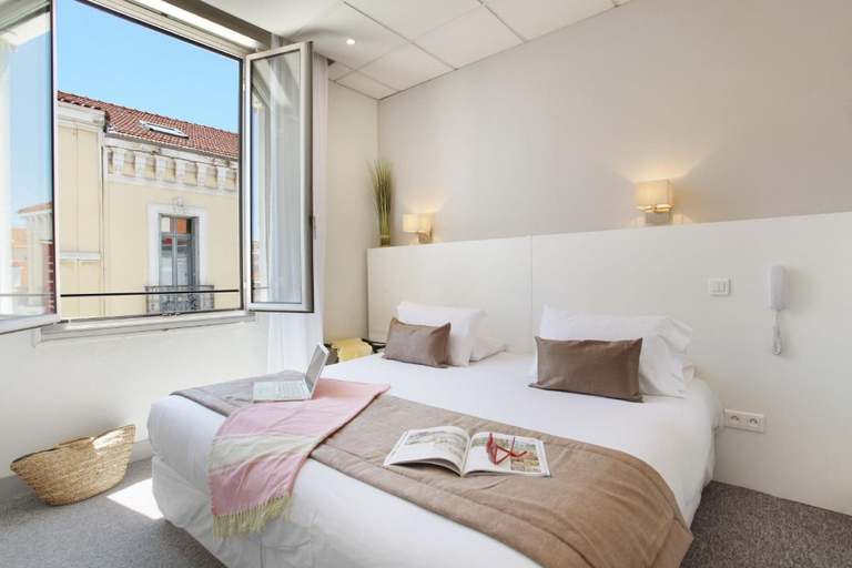 Bedroom 3, Hotel P.L.M., Alpes-Maritimes