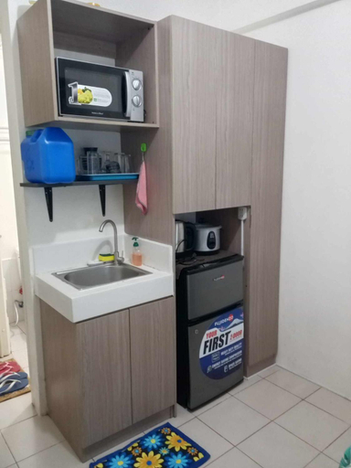 Others 4, Zafreen Condotel, Mandaluyong