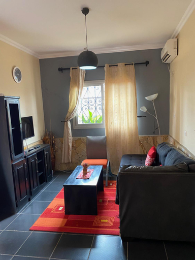 Others 5, Residence H - Ekoumdoum, Mfoundi