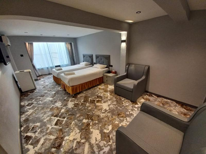Bedroom 4, Sur Hotel, Sur