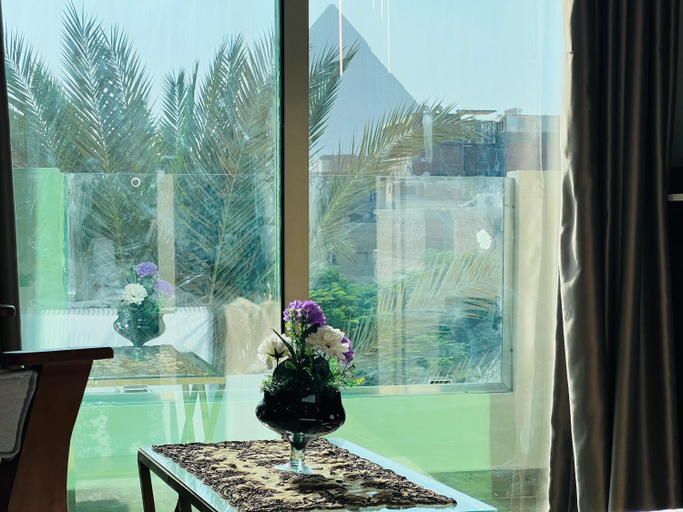 Others 5, Pyramids moon View Giza Cairo, Al-Ahram
