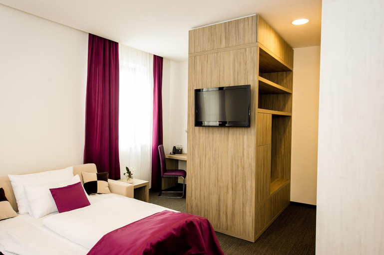 Bedroom 2, Hotel Meksiko, Ljubljana