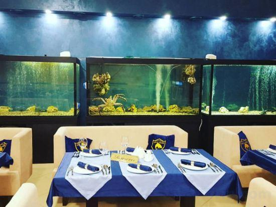 4, Hotel Gold Shark, Solnechnogorskiy rayon