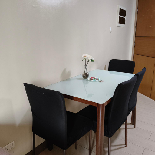 Others 2, LDN Secret Crib 3P - Two Palm, Pasay City