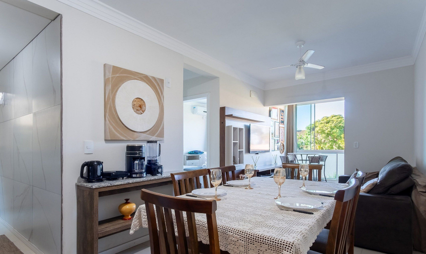 Interior 4, 2 Bedroom Apart w/ Air 270m From the Beach Gps0102, Imbituba