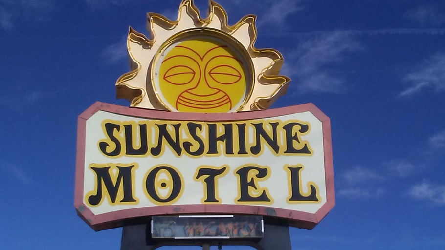 Others 5, Sunshine Motel - New mexico, San Miguel