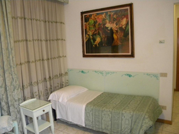 Bedroom 3, Hotel Adua, Venezia