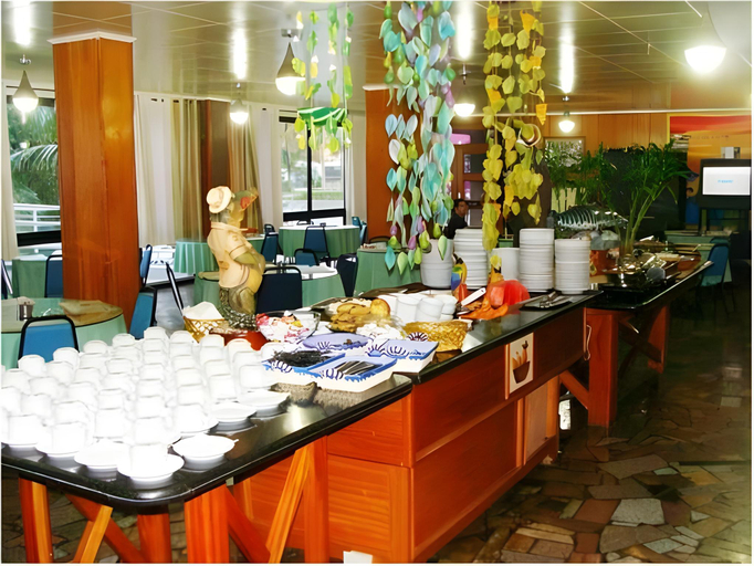 Food & Drinks 4, Nacional Palace Hotel, Sapezal