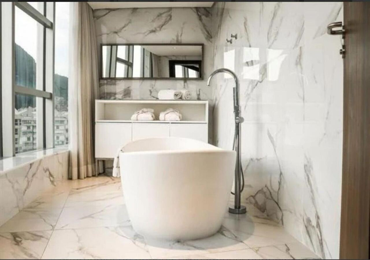 Bathroom 5, Hotel Nacional Rio de Janeiro, Rio de Janeiro