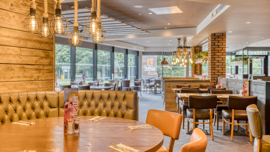 Food & Drinks 5, Premier Inn Bristol Parkway - M32, South Gloucestershire