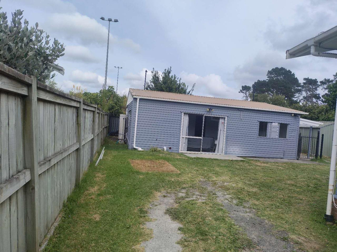 Exterior & Views 5, Small 3 bedroom Garden Chalet B, Waitakere