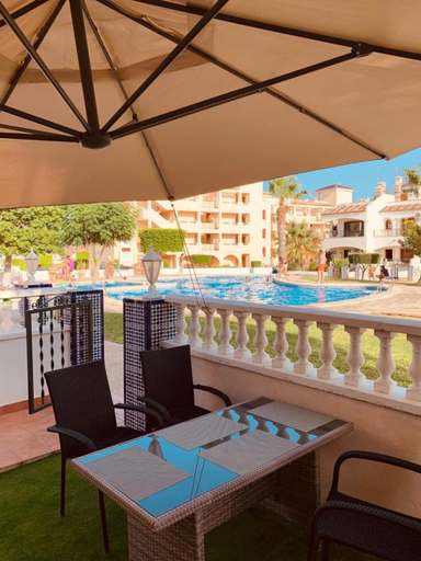 Food & Drinks, Apartment Playa Flamenca Deluxe, Alicante