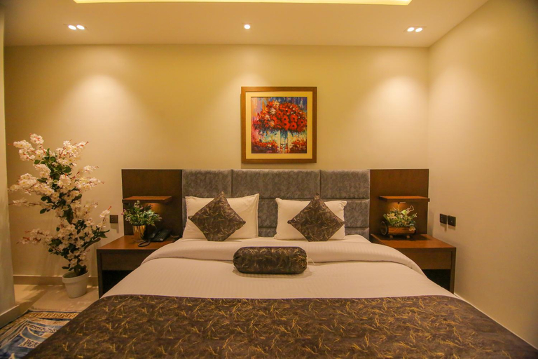 Bedroom 3, Hotel Gulberg, Lahore