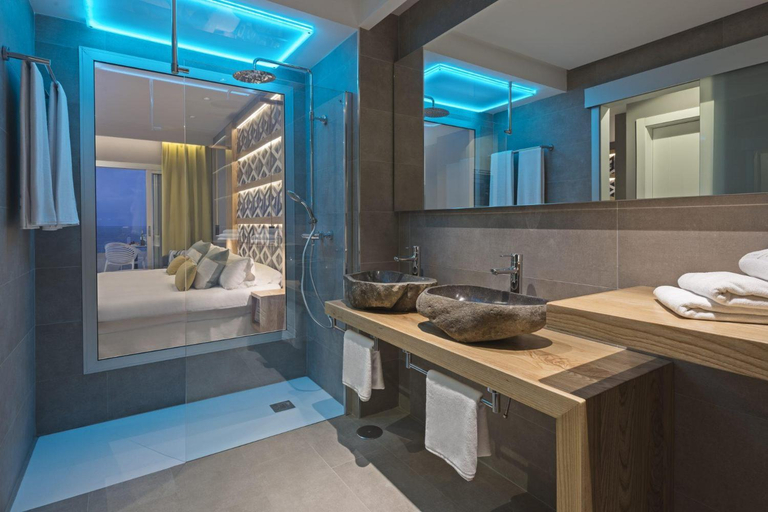 Bathroom 5, Hotel Atlantic Mirage Suites & SPA, Santa Cruz de Tenerife