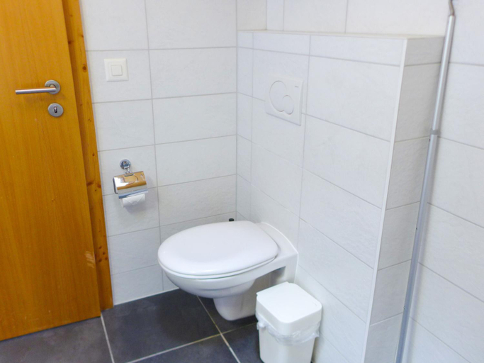 Bathroom 3, Fribourg Villa 1000, La Gruyère