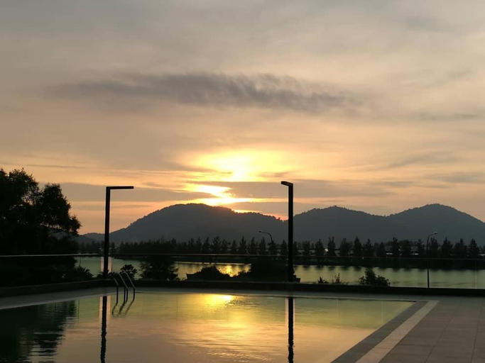 Sport & Beauty 4, Marina Heights Hotel Residences, Manjung