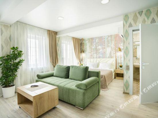 Others 5, Hotel Chalet, Vladivostok gorsovet