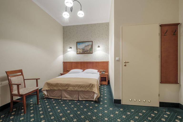 Bedroom 3, HETMAN, Warsaw