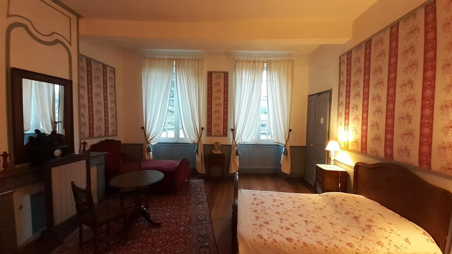 4, Le Consulat, Gers